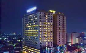 Louis Kienne Hotel Pemuda